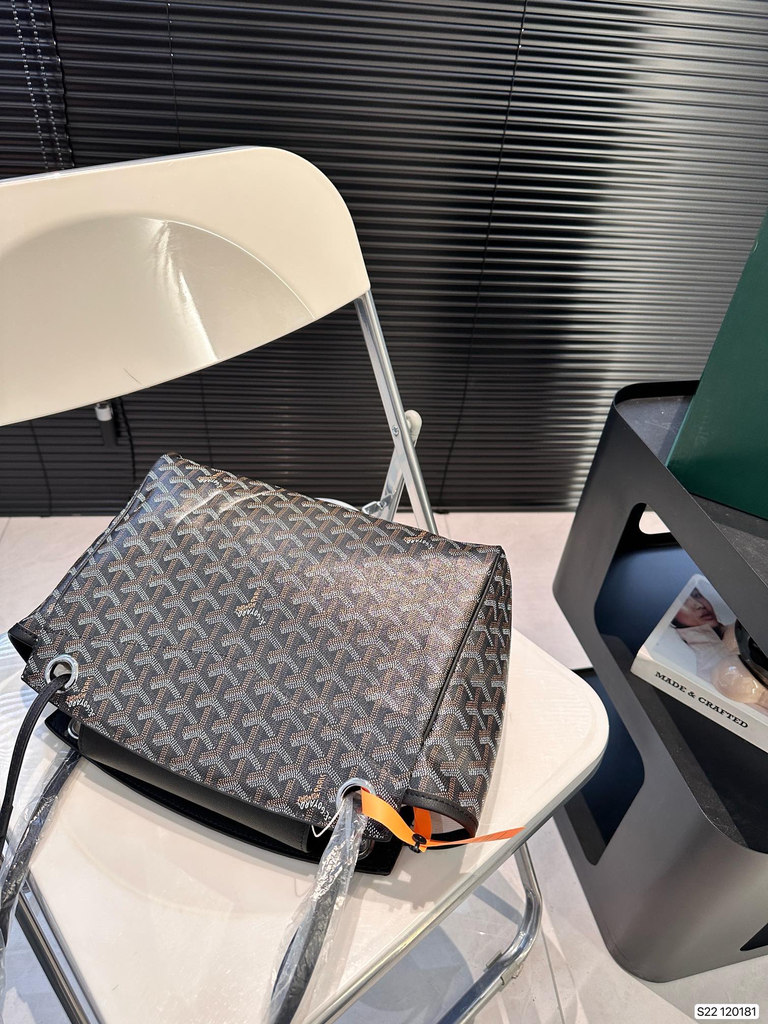 G-YARD Cute underarm bag |