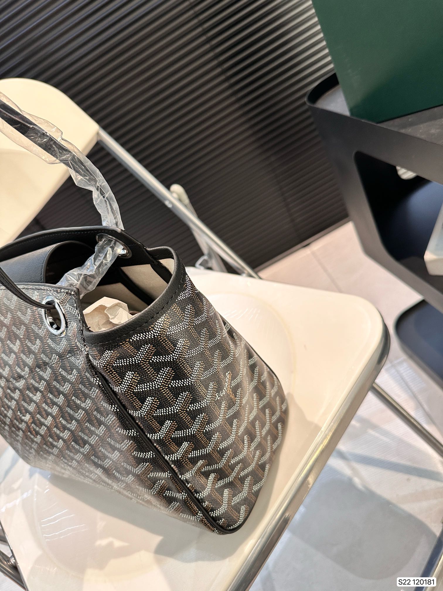 G-YARD Cute underarm bag |