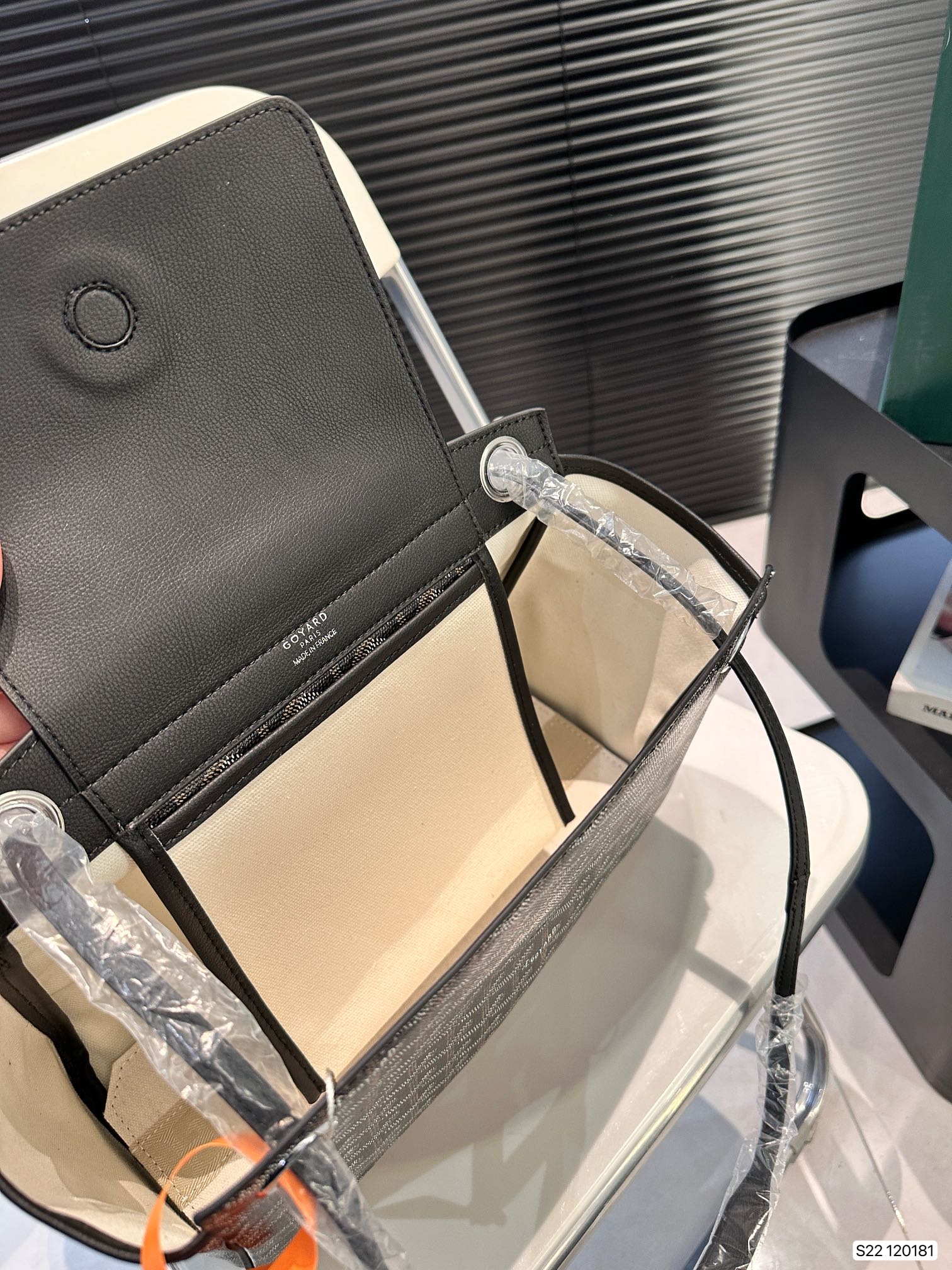 G-YARD Cute underarm bag |