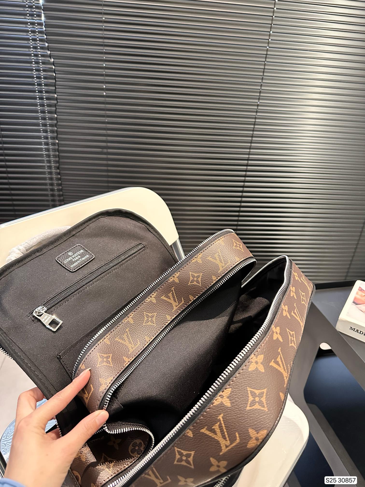 L-V Backpack shipment