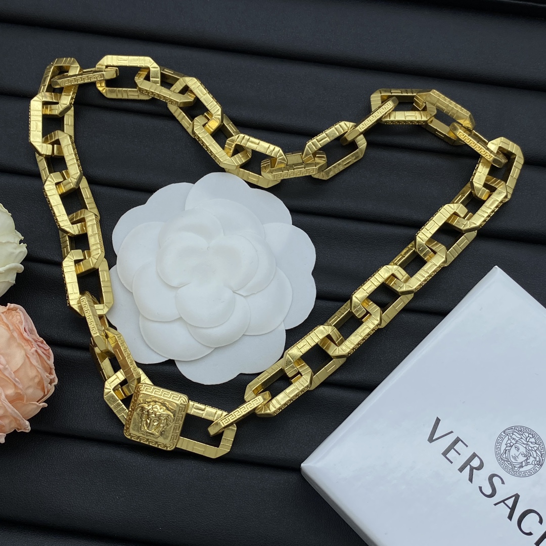 VER-S Bracelet necklace