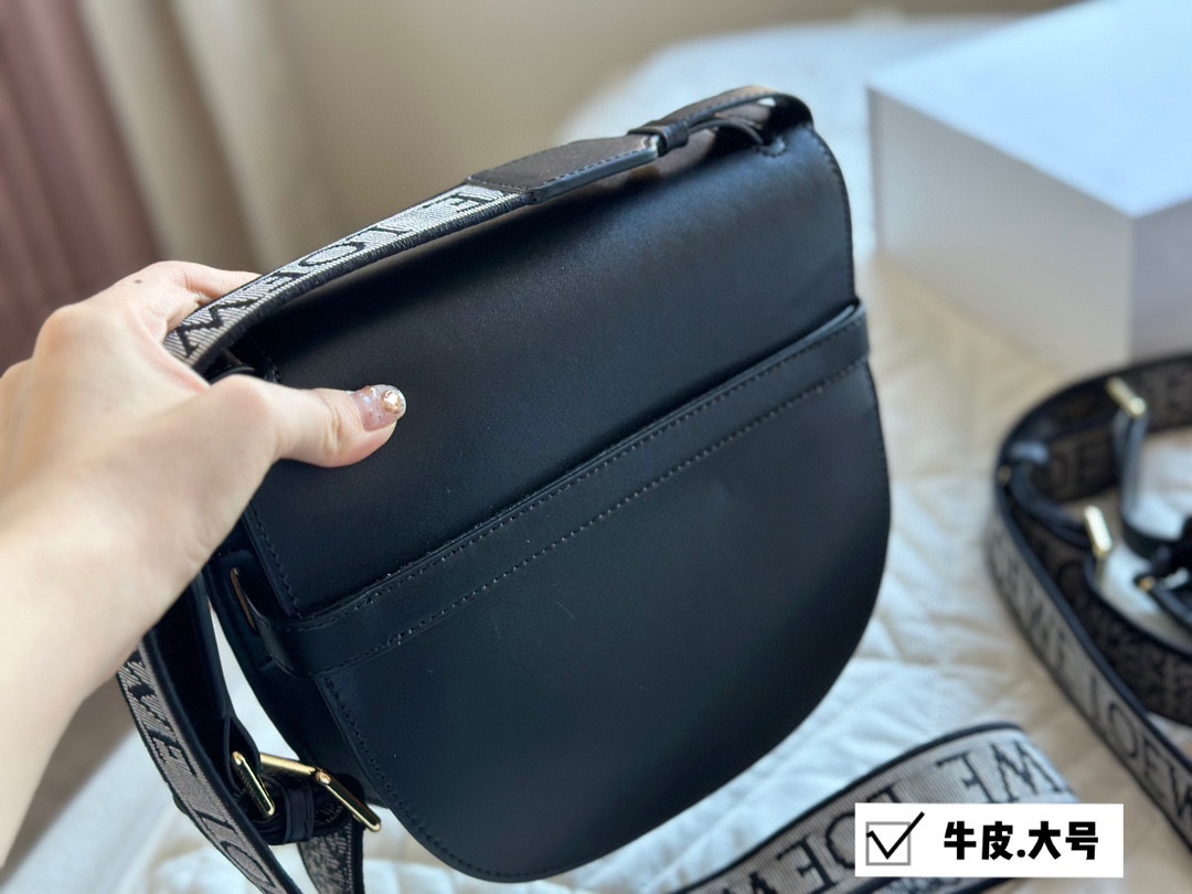 L-E Gate Bag saddle bag crossbody bag