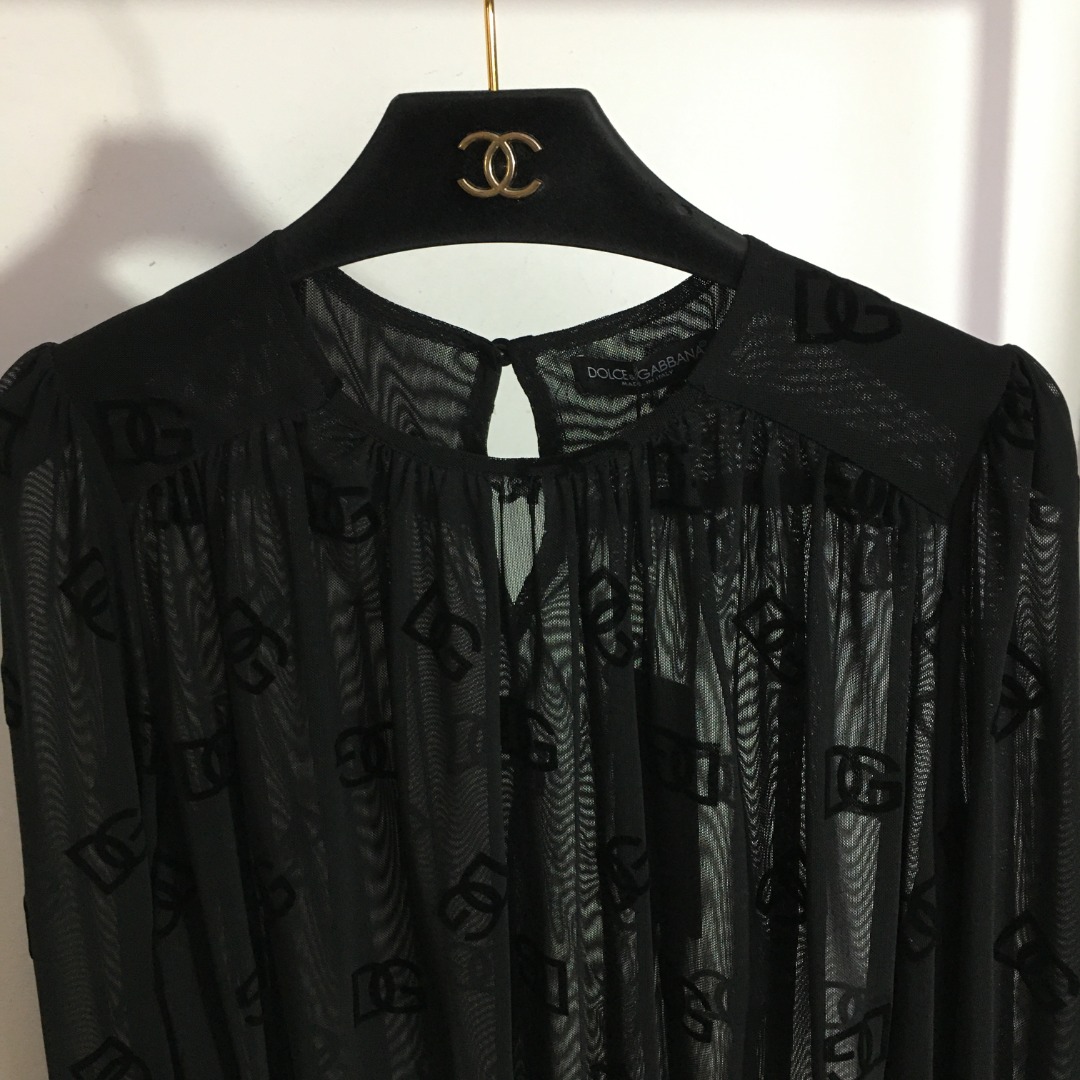 D-G New flocking logo letters thin perspective sunscreen shirt