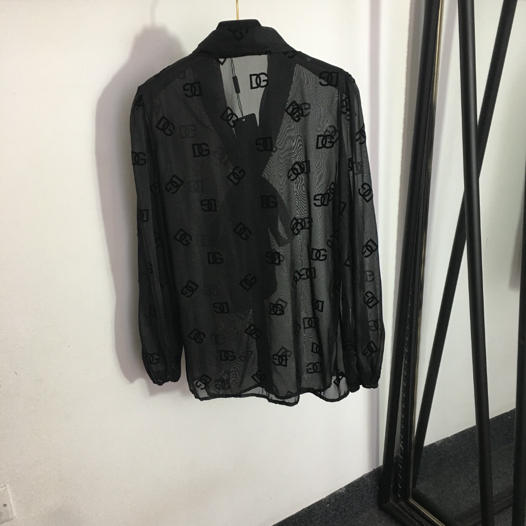 D-G Temperament bow collar flocking letters perspective sunscreen long sleeve shirt,