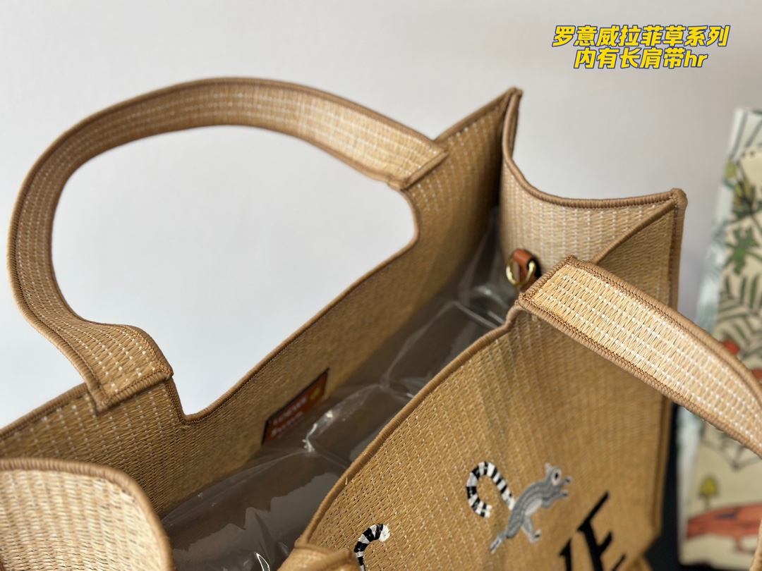 L-E Straw tote bag