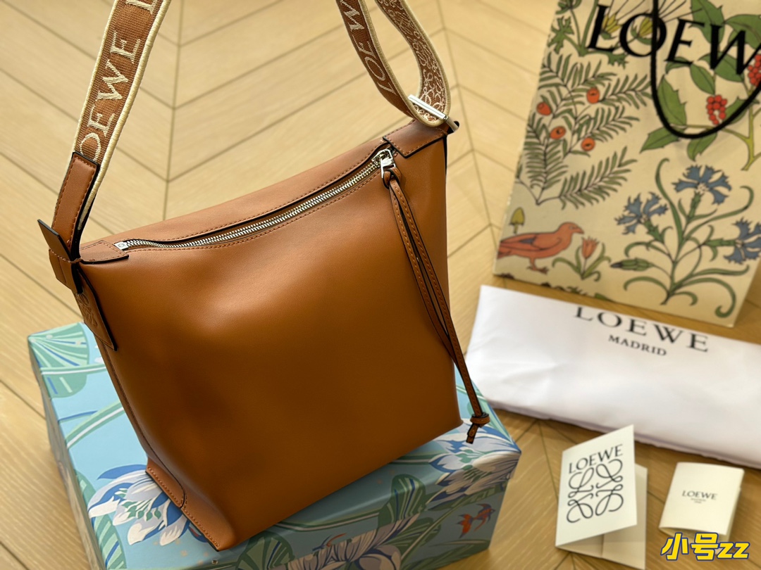 L-E Cubi lunch box Bao