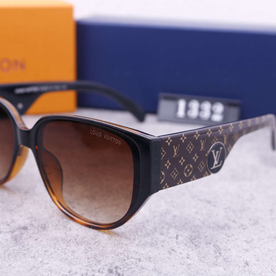 L-V sunglass