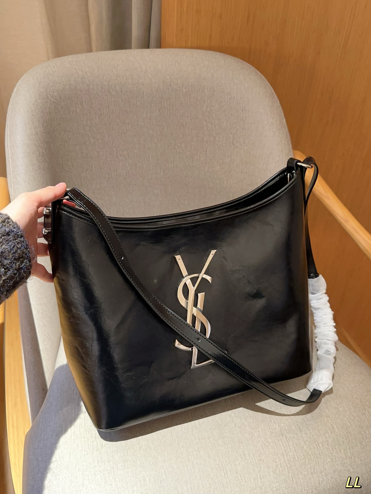 YS-L Wax leather black silver hobo underarm bag shopping bag