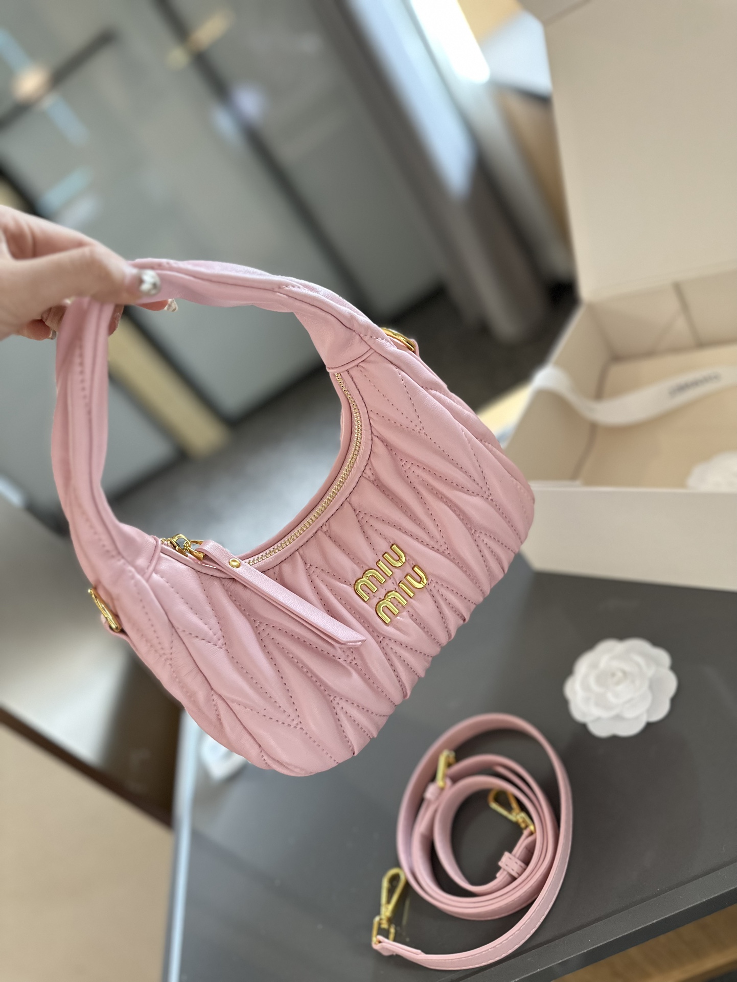 MIU Handheld pleated bag hobo underarm bag