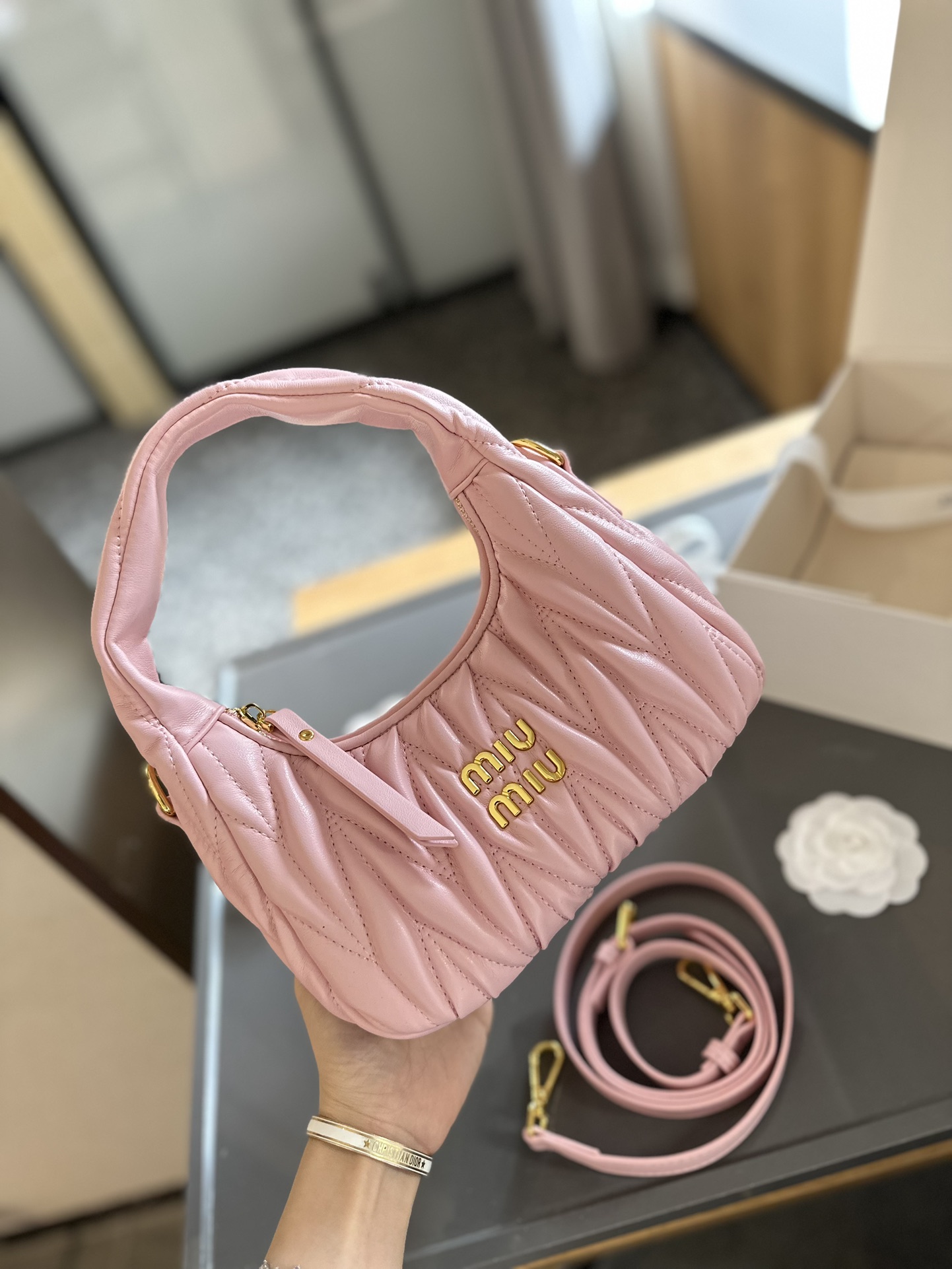 MIU Handheld pleated bag hobo underarm bag