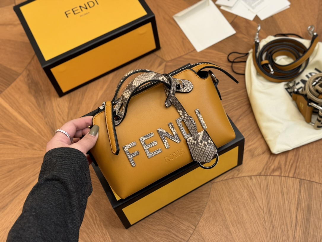 F-I Bytheway Boston bag