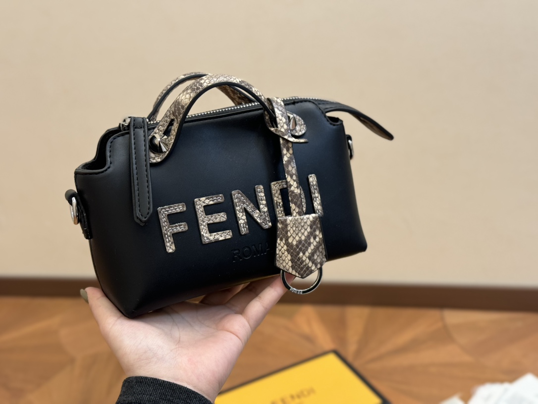 F-I Bytheway Boston bag