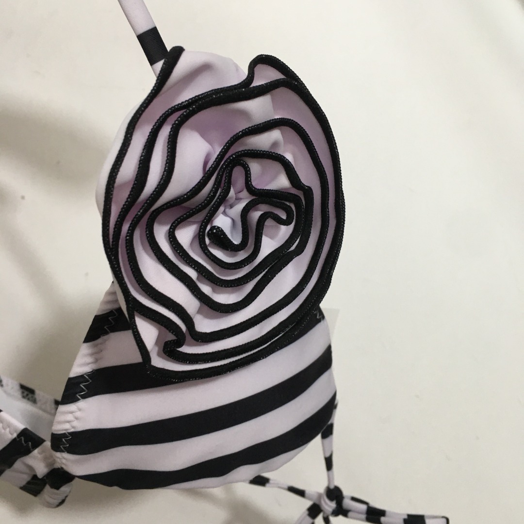 V-NO New bikini split swimsuit suit