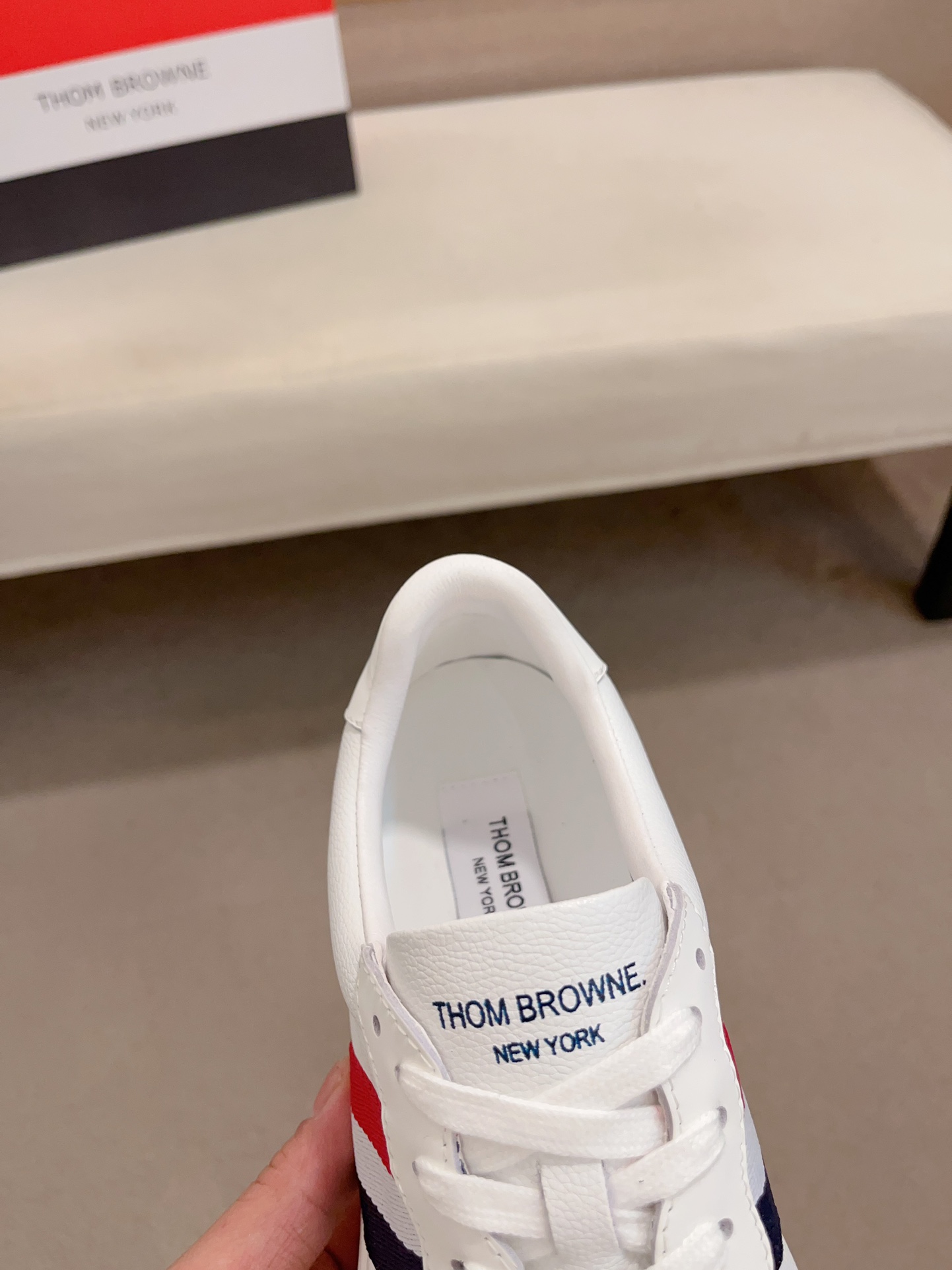 THOM BROWNE thom browne (New York) Tom exploded again.