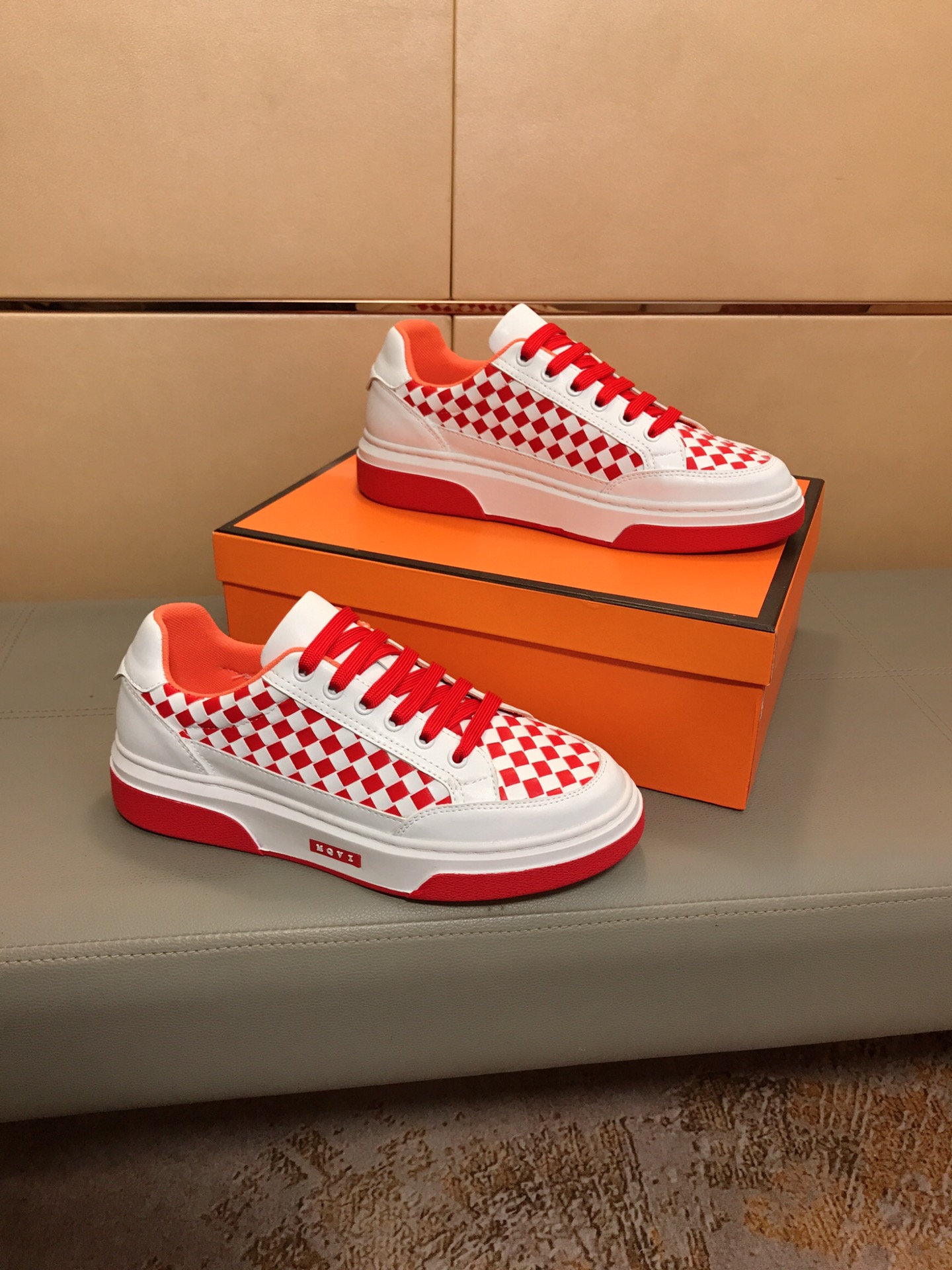 L-V New men's sports casual shoes [proud] explosions