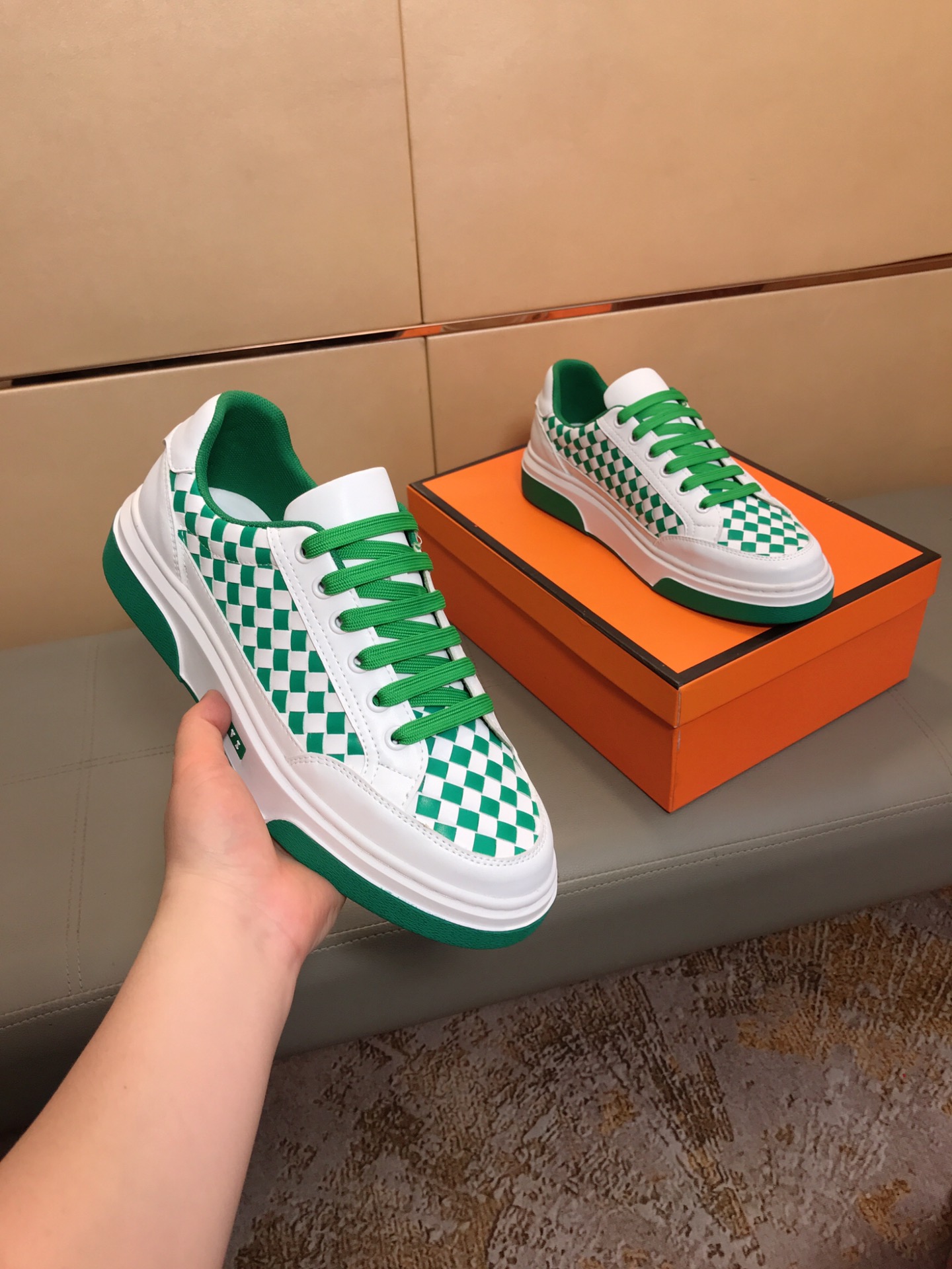 L-V New men's sports casual shoes [proud] explosions