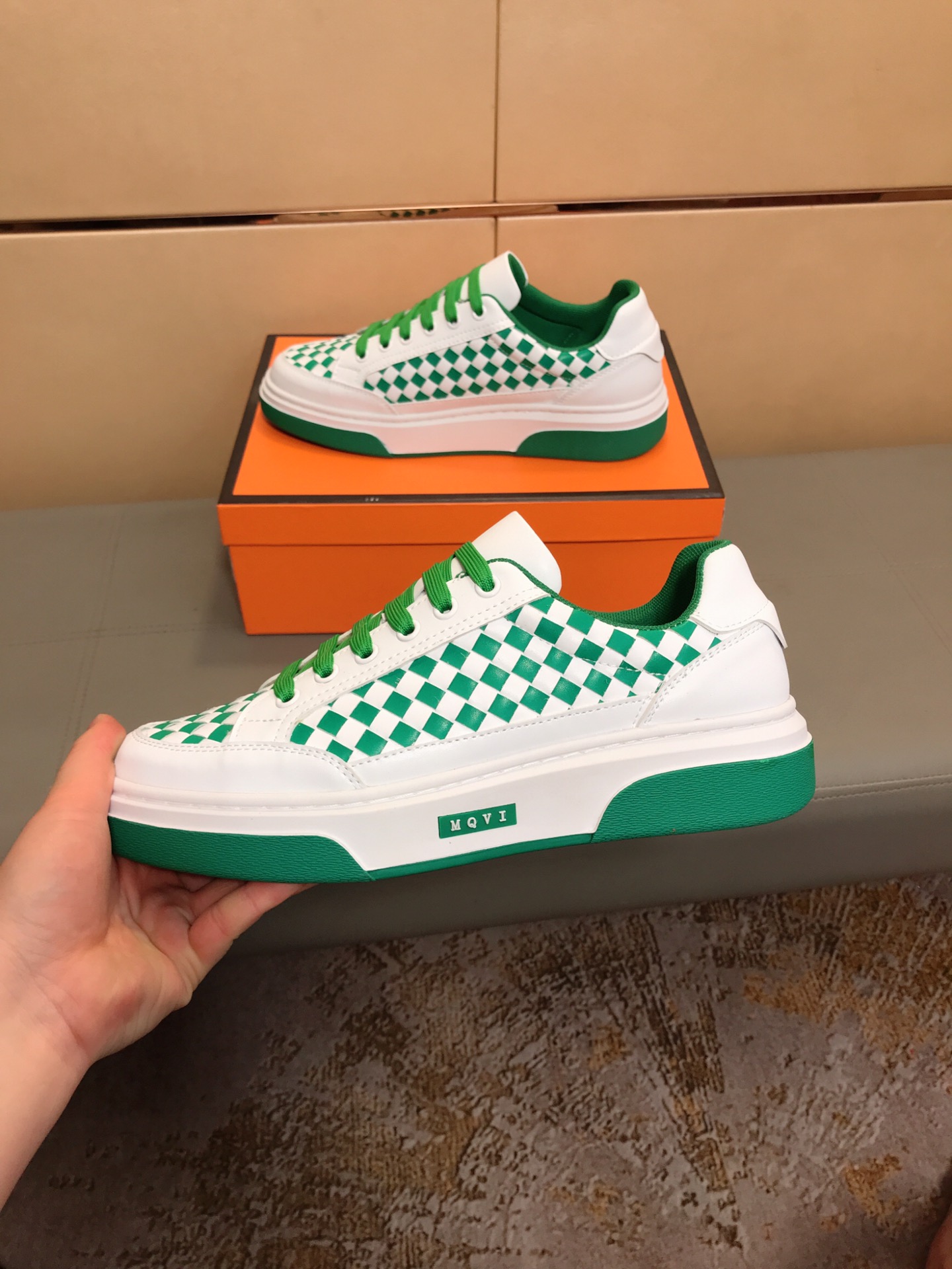 L-V New men's sports casual shoes [proud] explosions