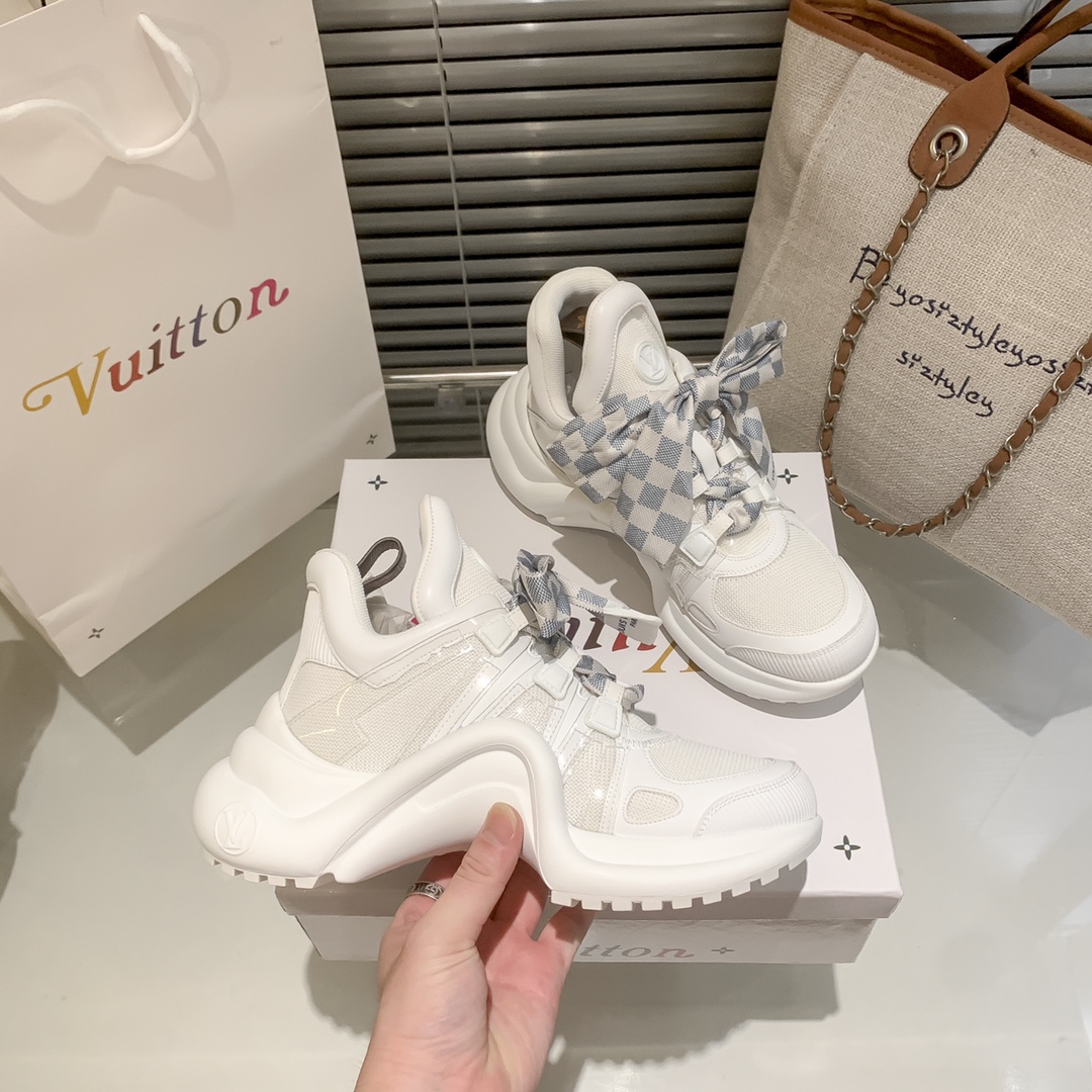 L-V  Newly added ribbon style, top-end atmosphere, packaging quality