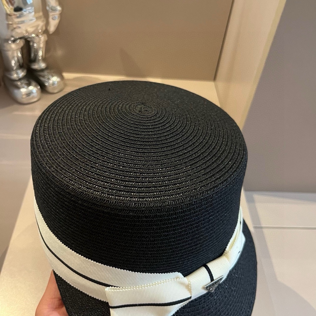 P-A New straw hat, sunshade cap, head circumference 57cm.