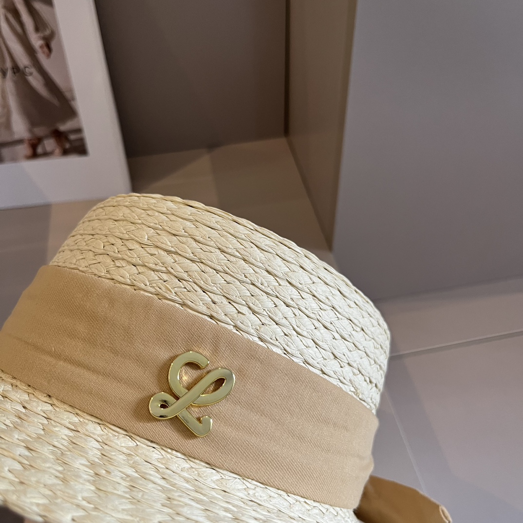 L-E New flat top hat, bow ribbon, small and fresh design, head circumference 57cm.