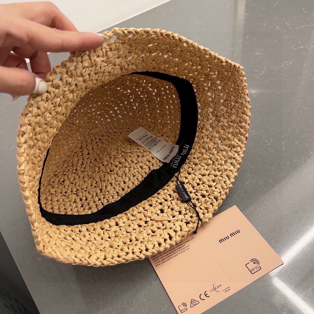 MIU 2023 new Lafite straw hat, hand-crocheted fisherman's hat, foldable.