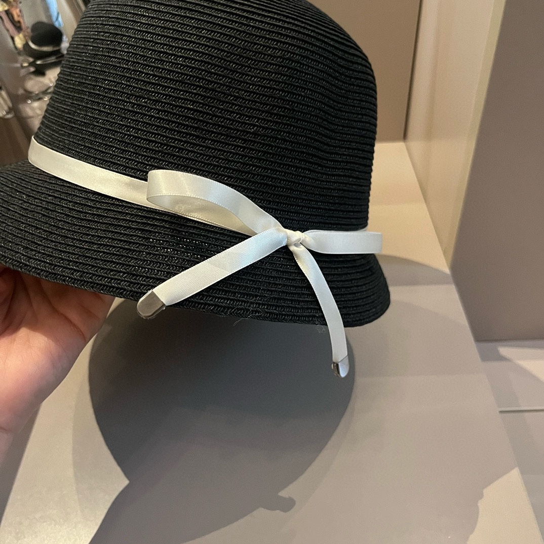 MIU 2024 new straw hat, ladies wind straw hat, head circumference 57cm.