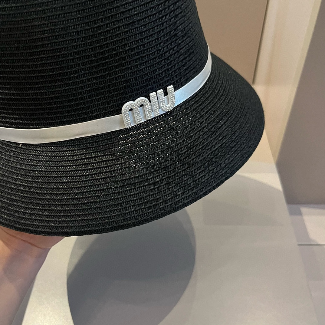 MIU 2024 new straw hat, ladies wind straw hat, head circumference 57cm.