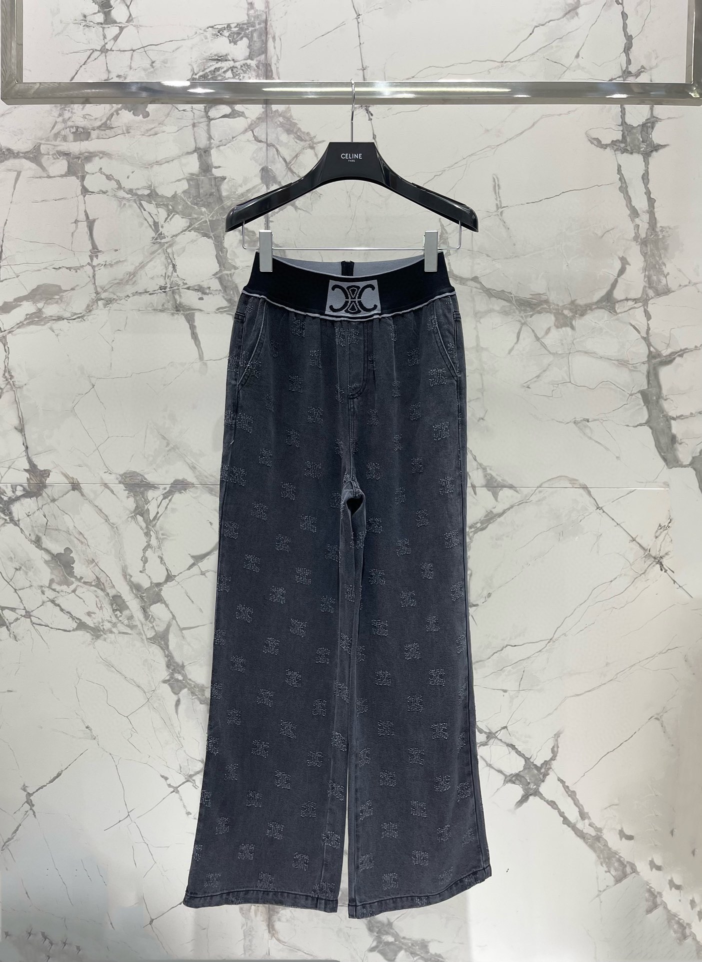 C-E Spring/summer 2024 new style  Tencel denim laser technology in spring and summer, with tonality of drape.