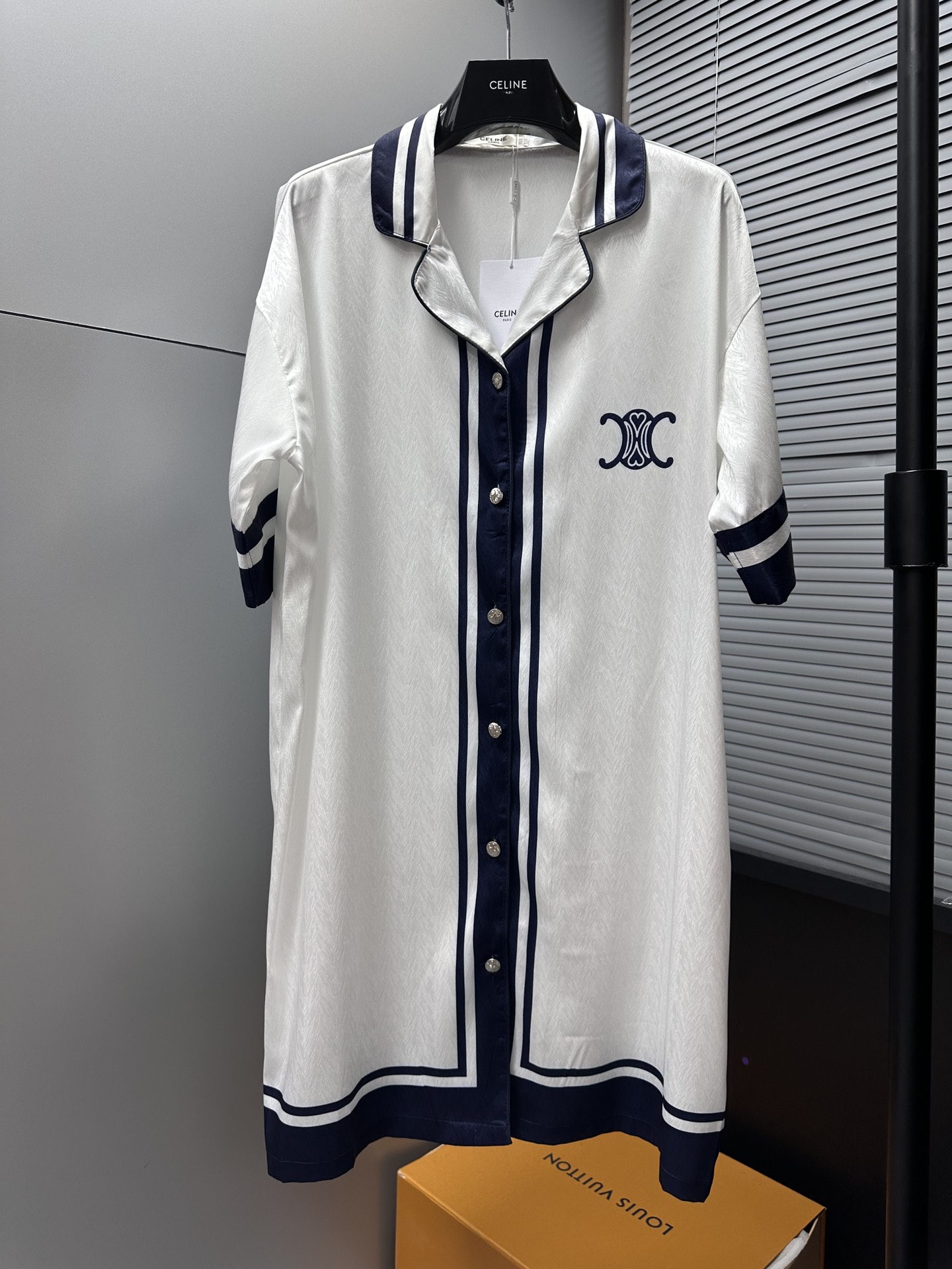 C-E Summer new girlfriend wind shirt skirt pajamas ice silk pure desire wind.