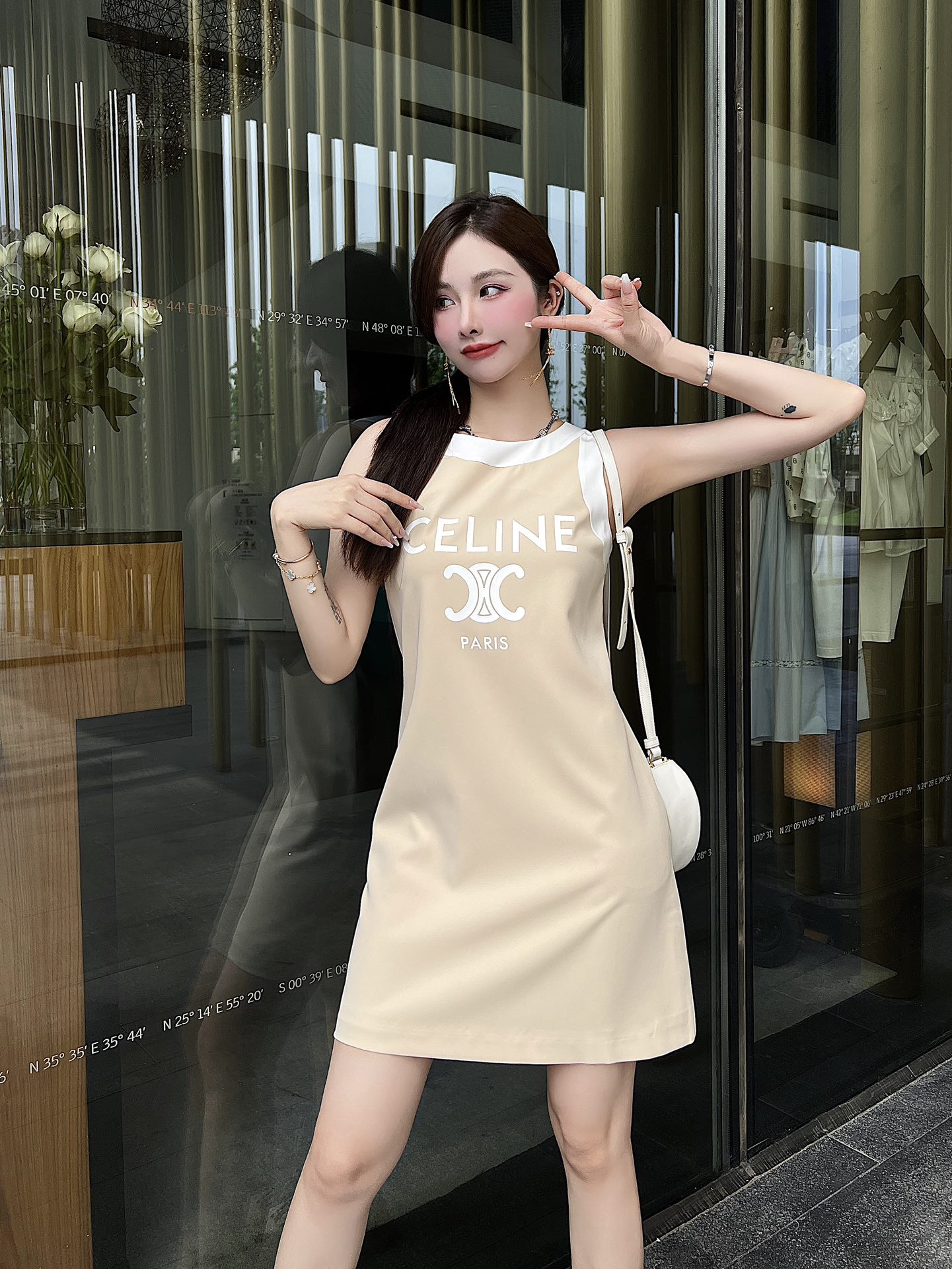 C-L New sleeveless dresses in summer: Collar and cuff contrast design/letter printing decoration/excellent version.