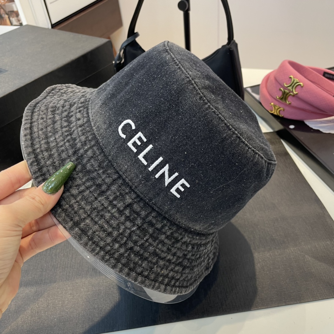 C-E The latest wash jeans fisherman