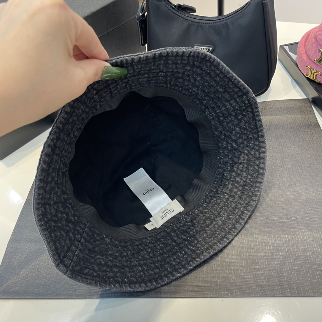 C-E The latest wash jeans fisherman