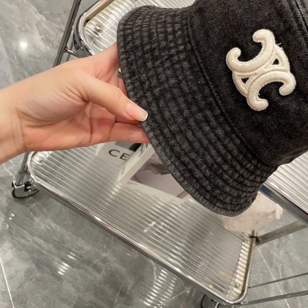 C-E Arc de Triomphe embroidered fisherman's hat