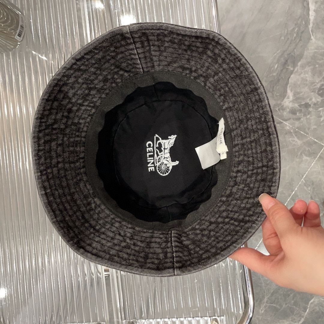 C-E Arc de Triomphe embroidered fisherman's hat