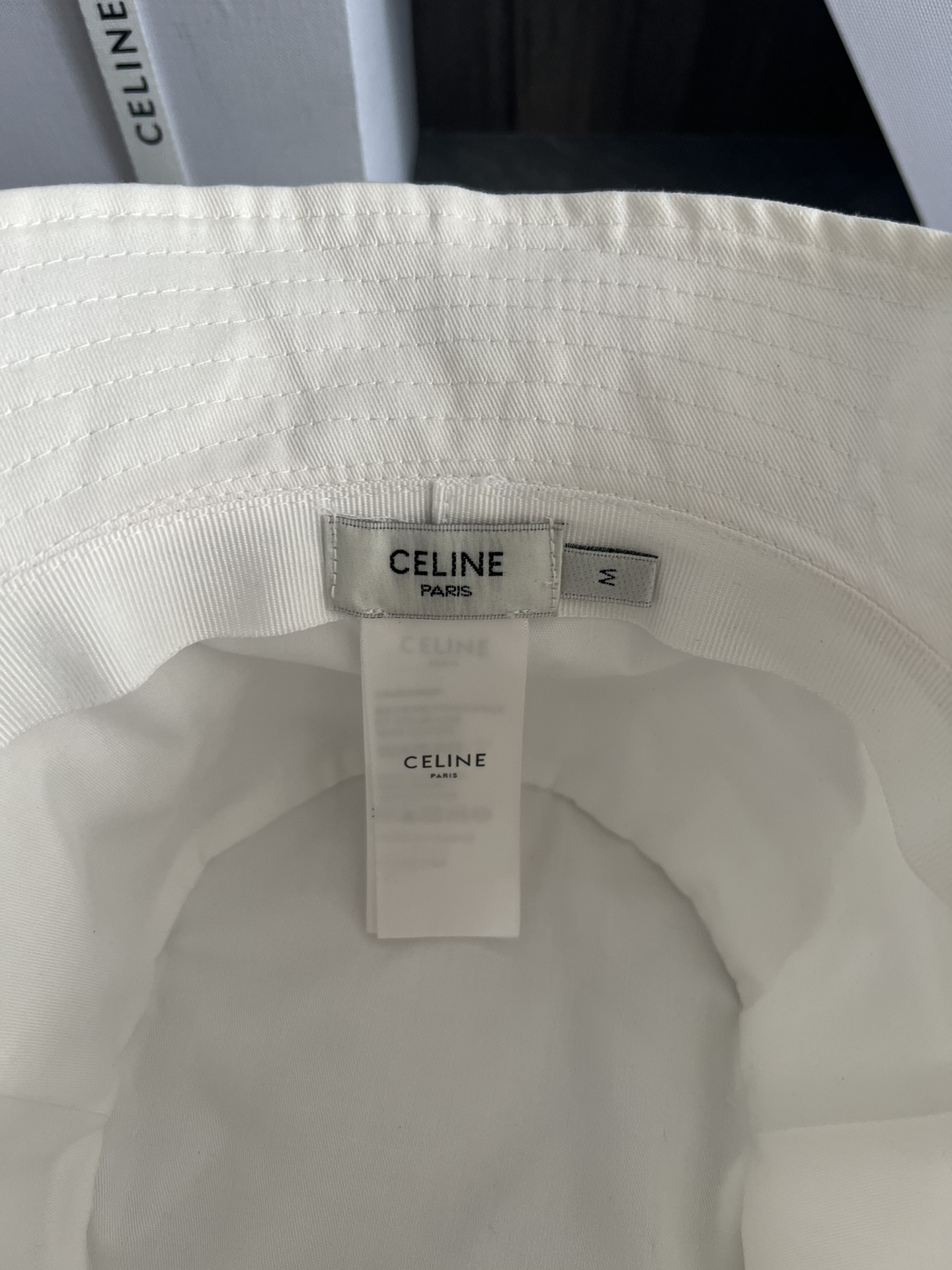 C-E Embroidered fisherman's hat is very light to wear, and the hat shape is also very beautiful without pressing the head.