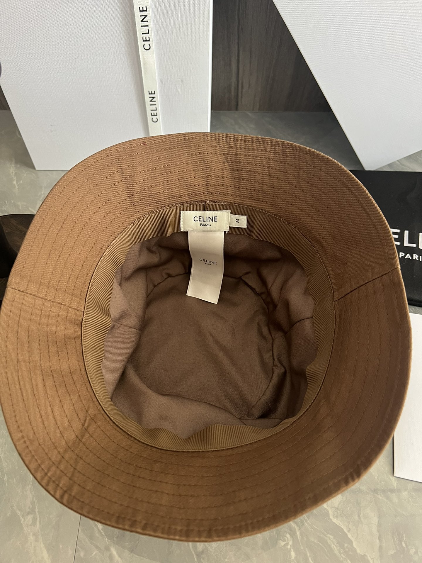 C-E Embroidered fisherman's hat is very light to wear, and the hat shape is also very beautiful without pressing the head.