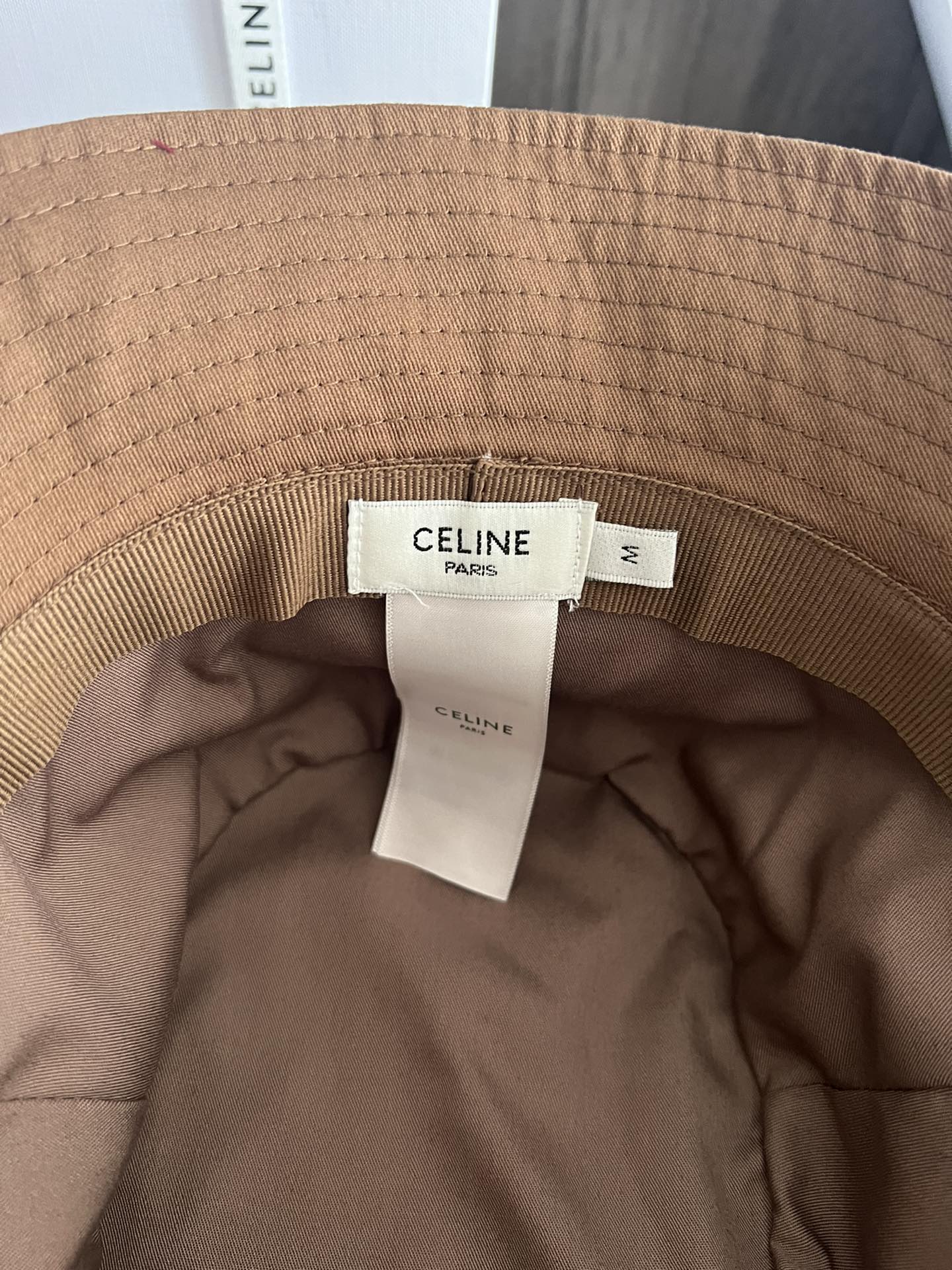 C-E Embroidered fisherman's hat is very light to wear, and the hat shape is also very beautiful without pressing the head.