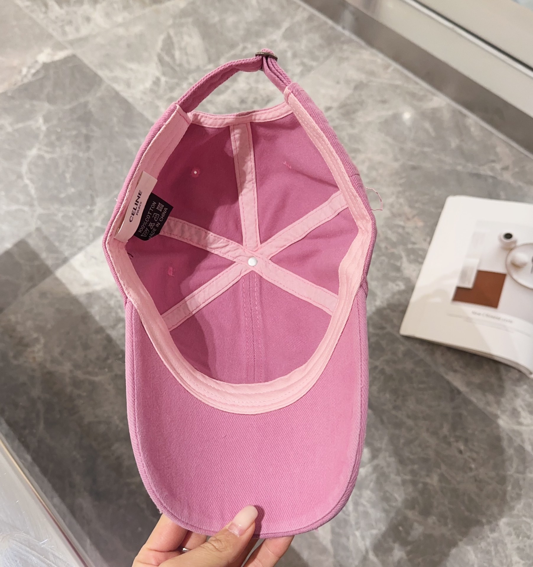 C-L New baseball cap Classic men's and women's models can be easily controlled.