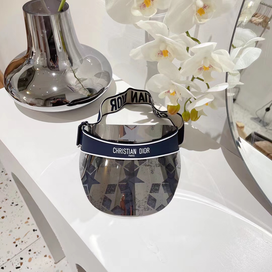 D-R Star Sun Hat adopts innovative design and playful sports modeling.