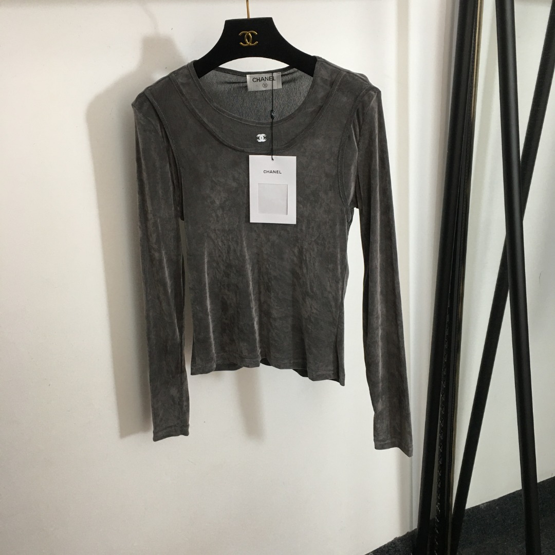 C-L Hardware decoration to make old velvet long-sleeved bottoming shirt