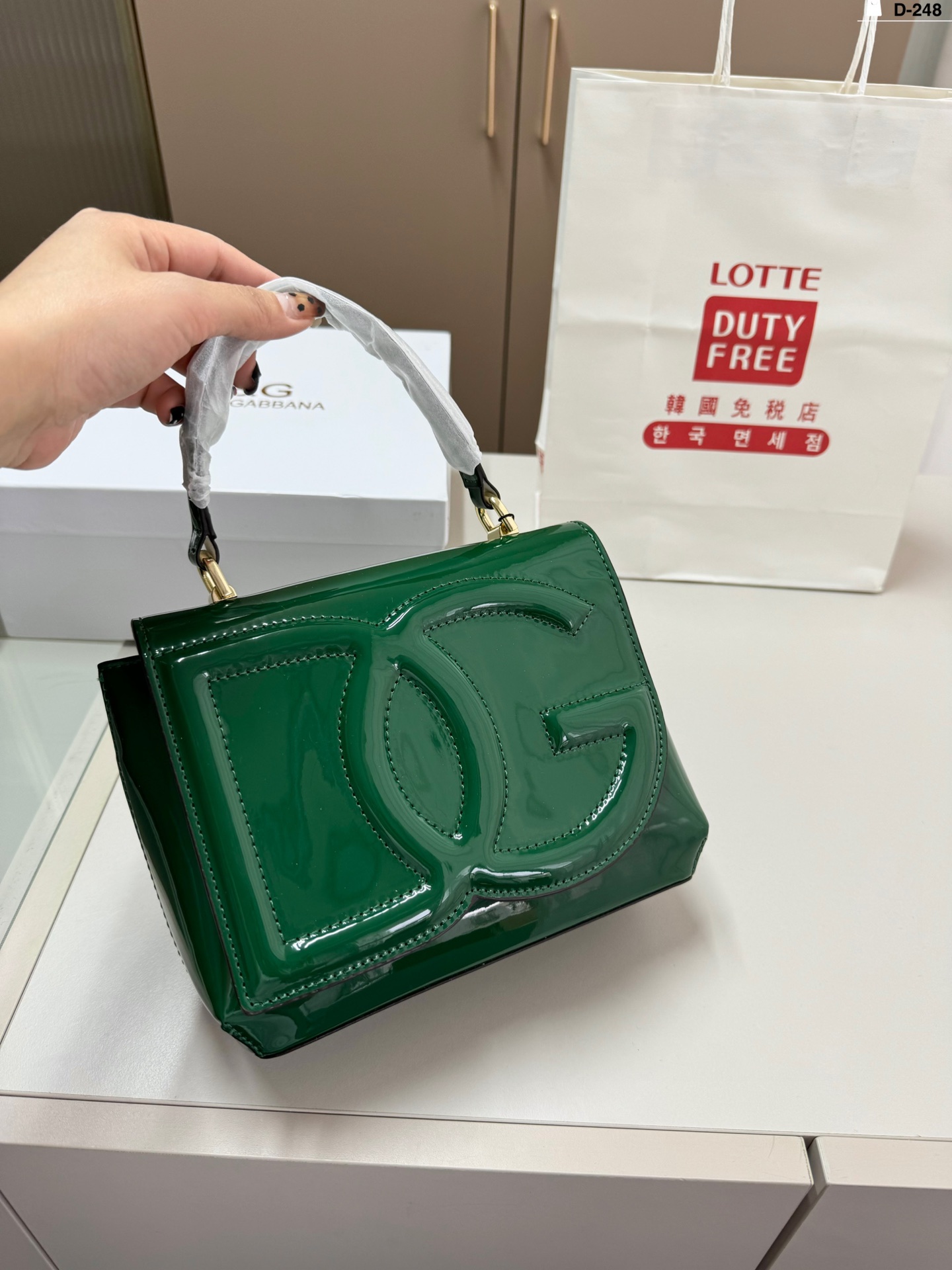 D-G Handle shoulder bag Super classic and fashionable