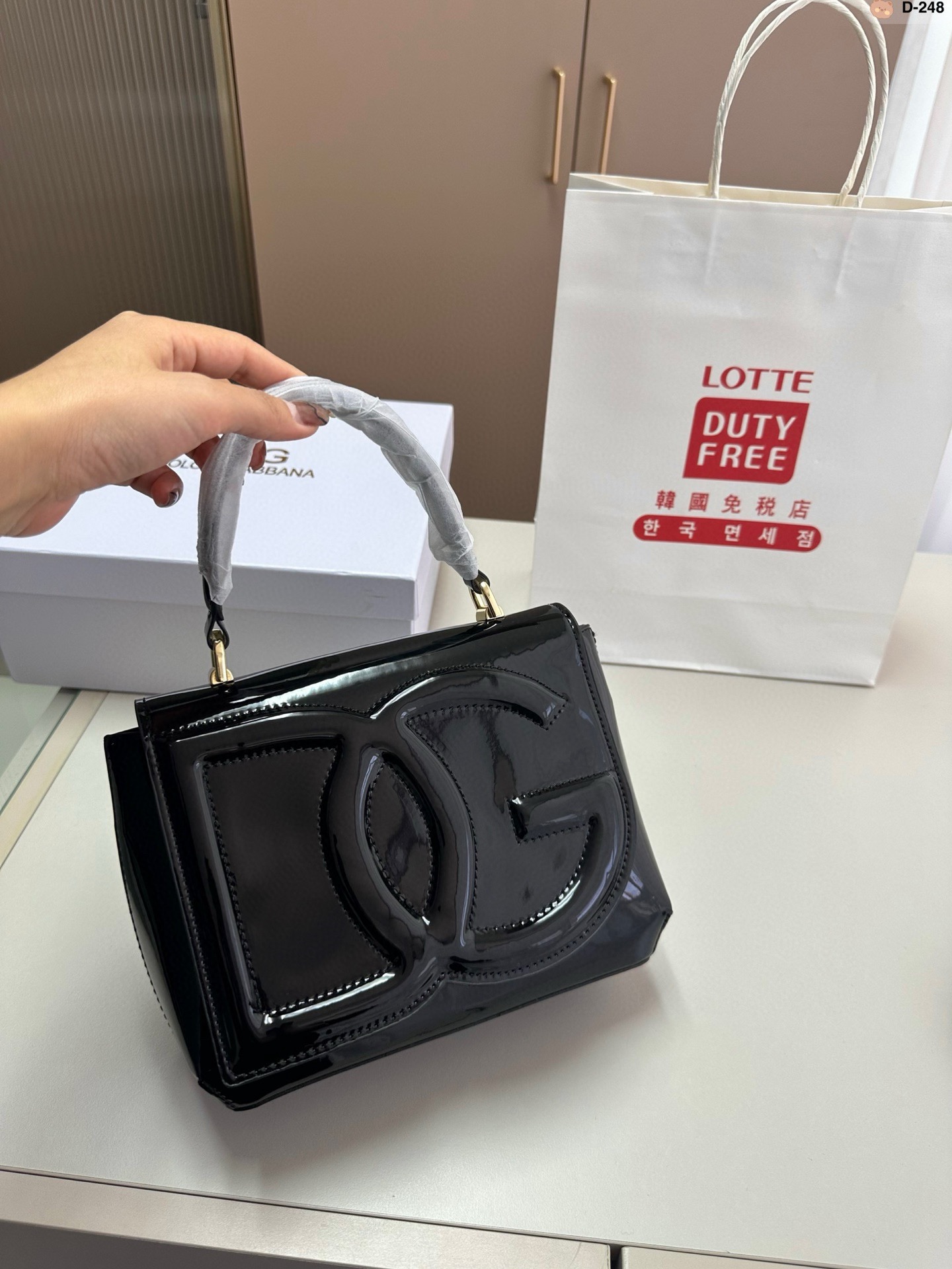 D-G Handle shoulder bag Super classic and fashionable