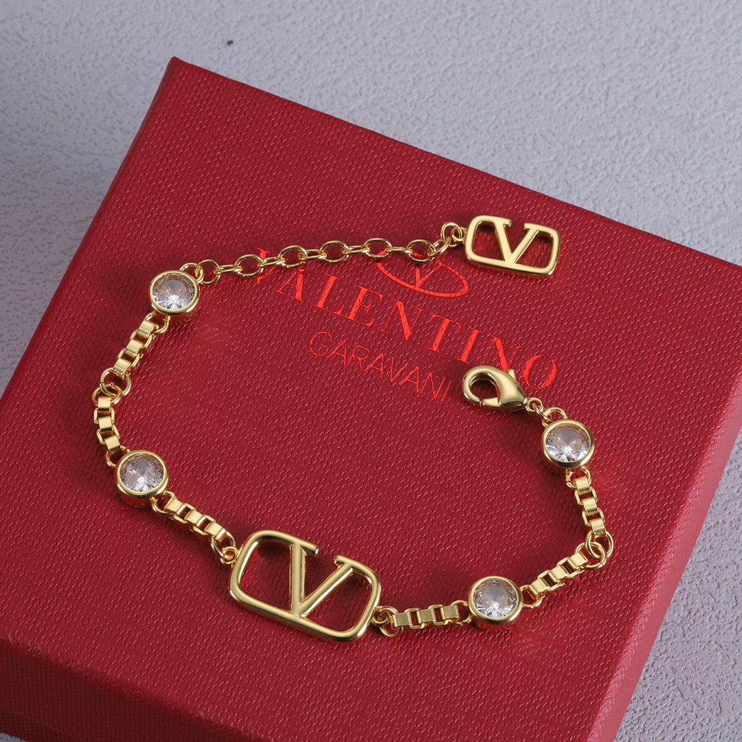 V-NO New bracelet