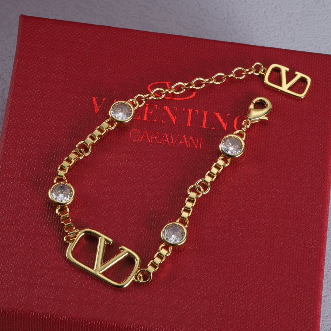 V-NO New bracelet