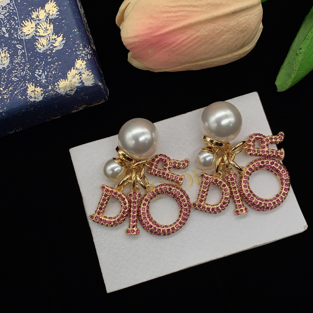 D-R New earrings