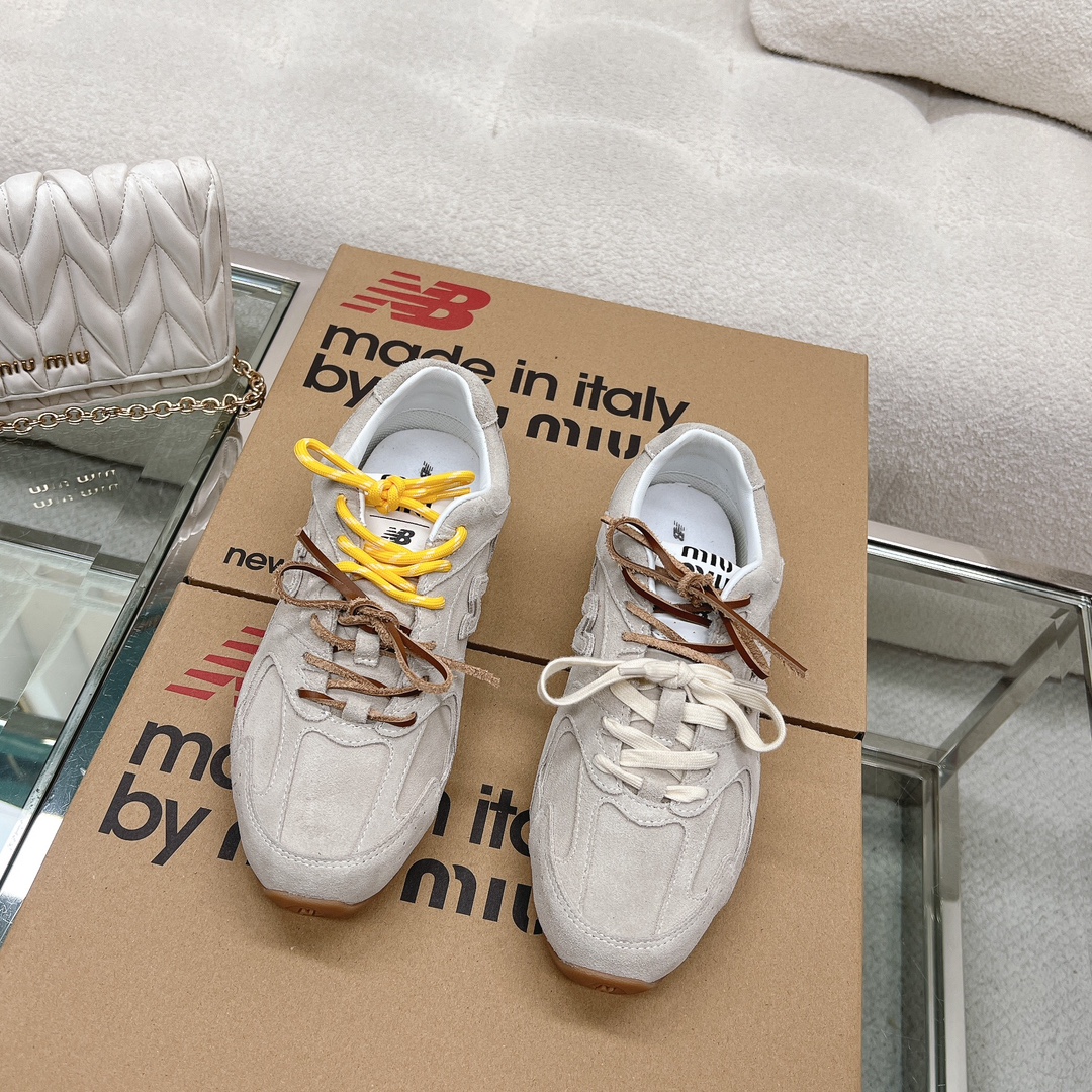 N-B New sports shoes