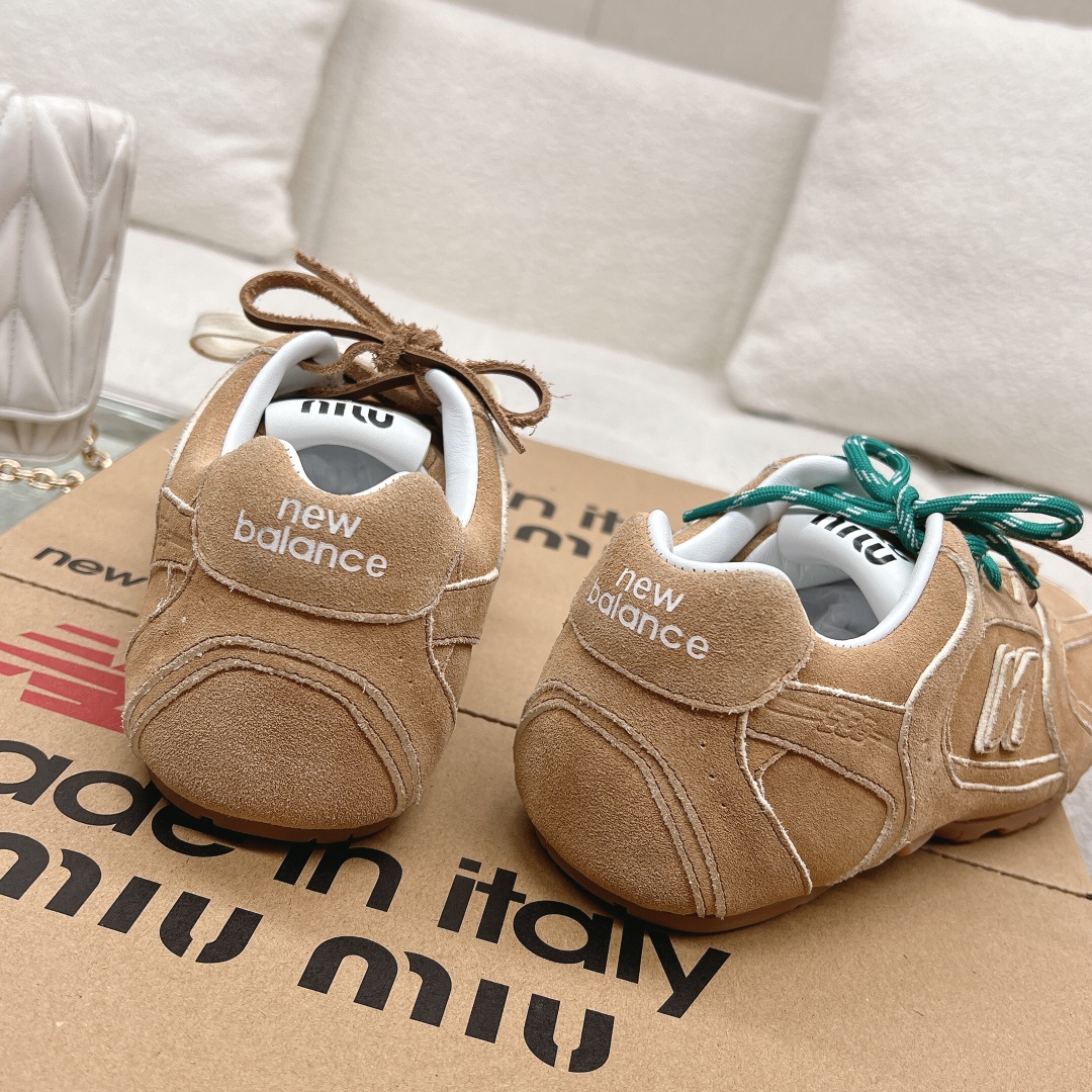 N-B New sports shoes