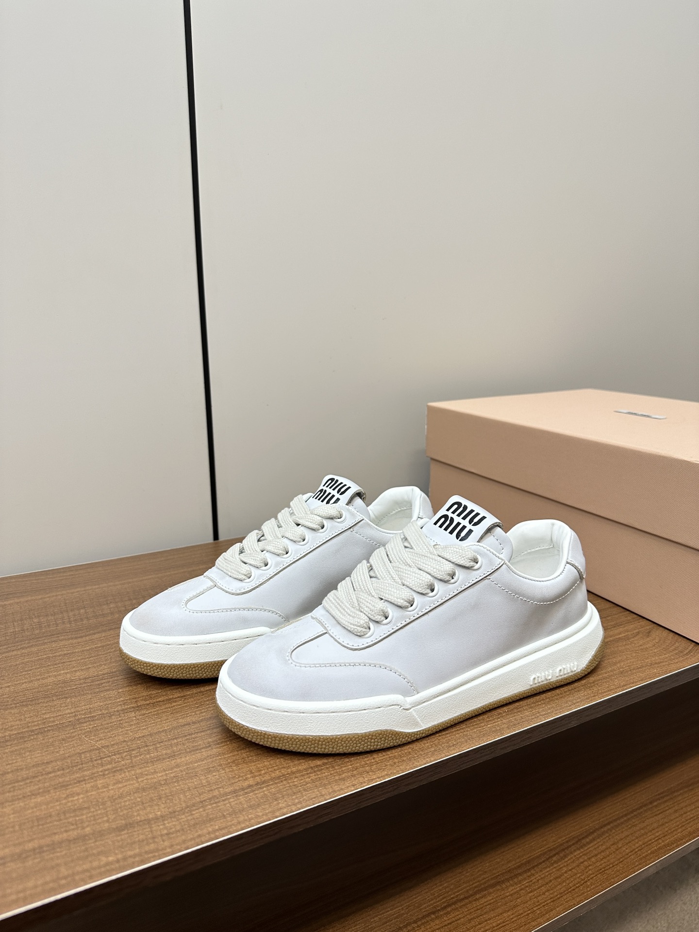 MIU New casual shoes with thick soles and small white shoes