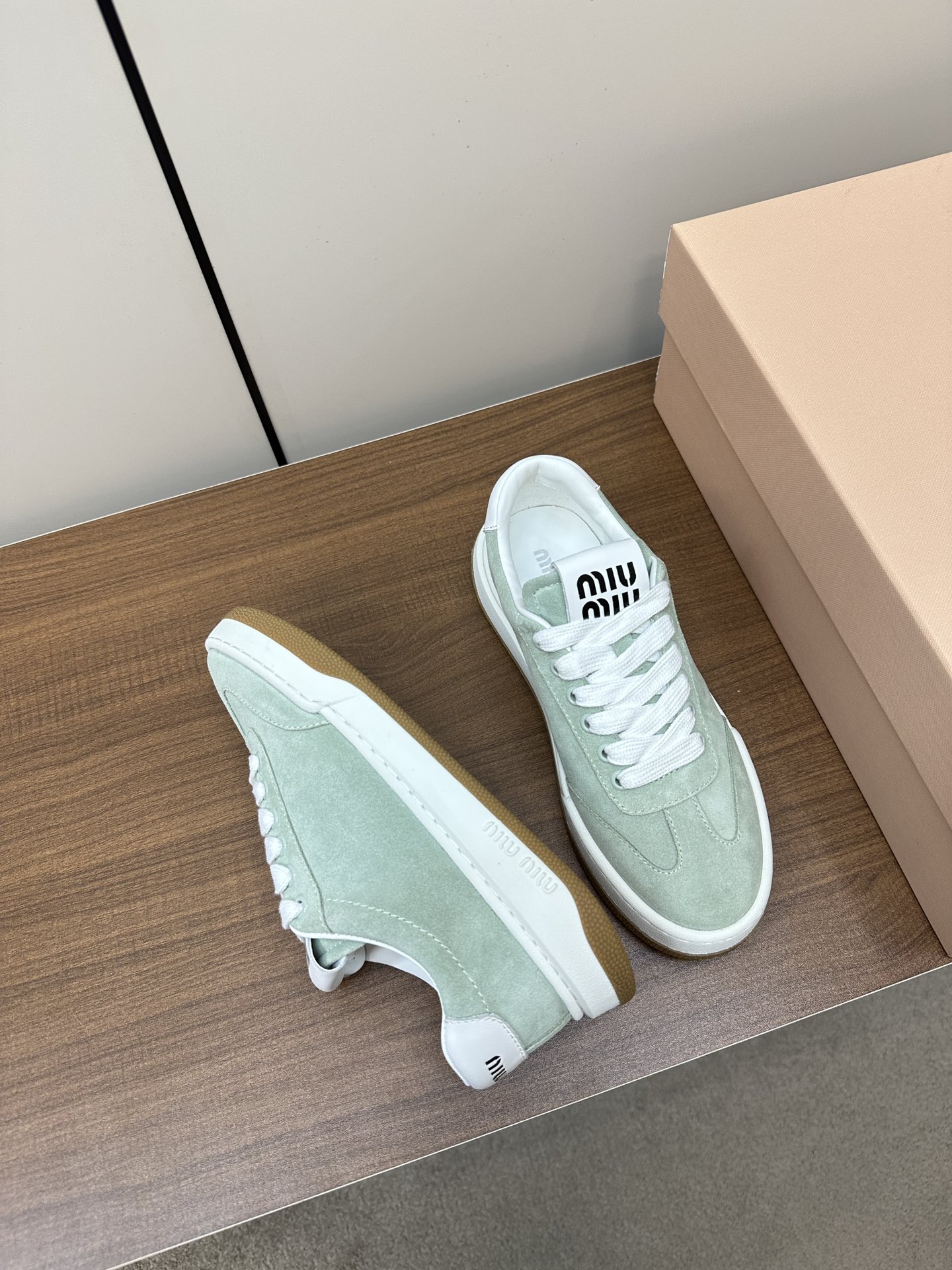 MIU New casual shoes with thick soles and small white shoes