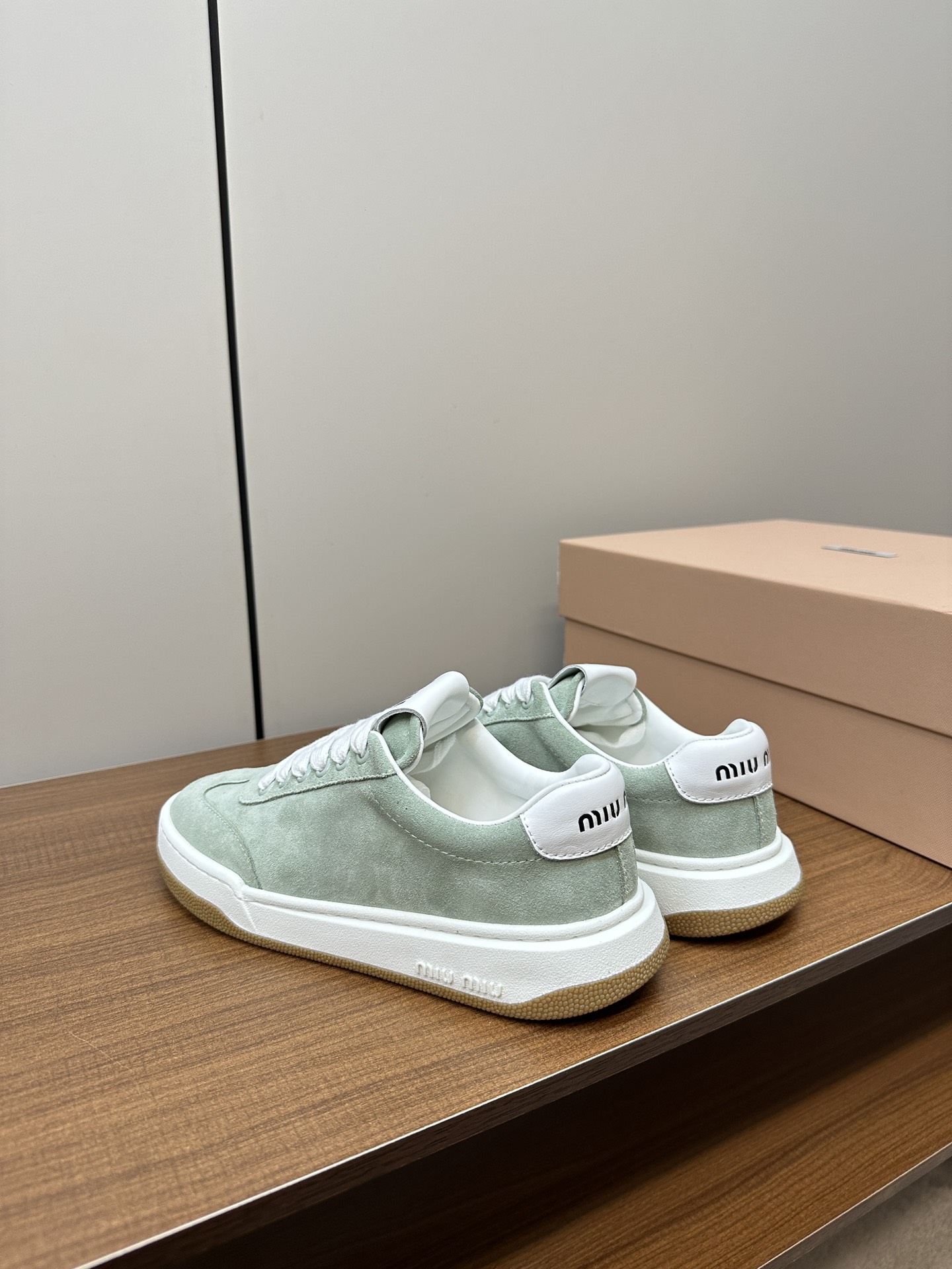 MIU New casual shoes with thick soles and small white shoes